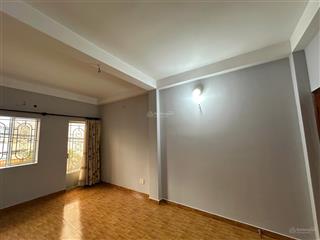 Chính chủ cho thuê nhà mặt phố phạm văn bạch, 14 triệu, 49 m2, 4pn, 3wc, q.tân bình, hcm