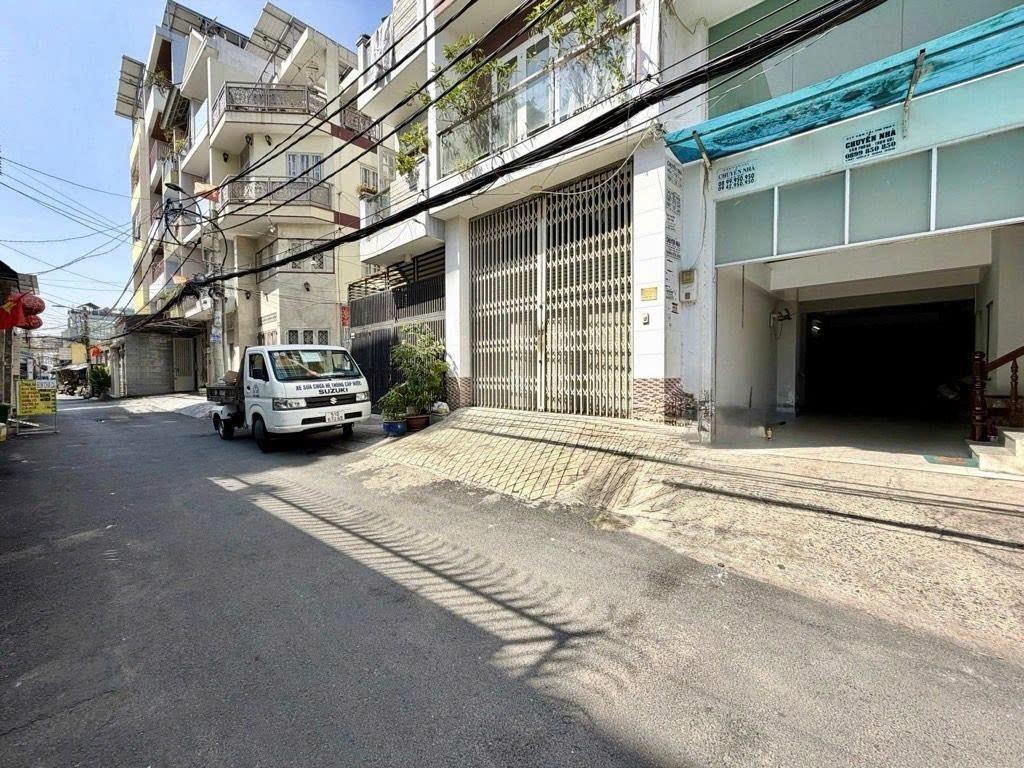 Bán nhà mặt tiền Lê Trung Nghĩa; phường 12; Tân Bình; 4*18m - 5 tầng