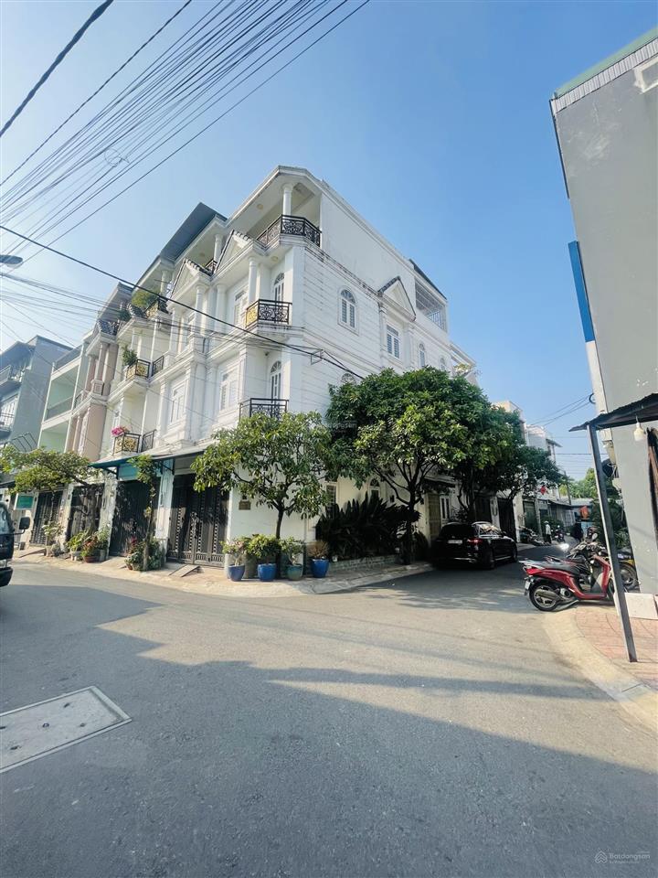 Bán gấp lô đất ngang 6m vuông vức. cách hoàng diệu 20m, đường 8m khu dân trí cao, không lộ giới