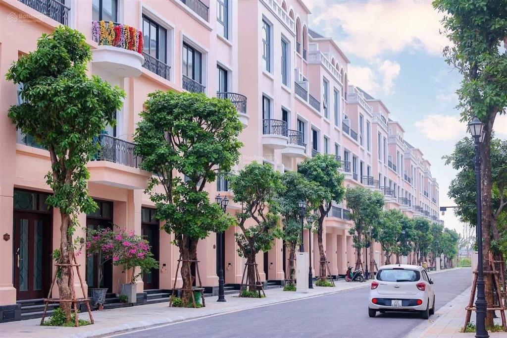 Bán liền kề hải âu 75m cạnh công viên, xây 5 tầng, giá chỉ 9,6 tỷ