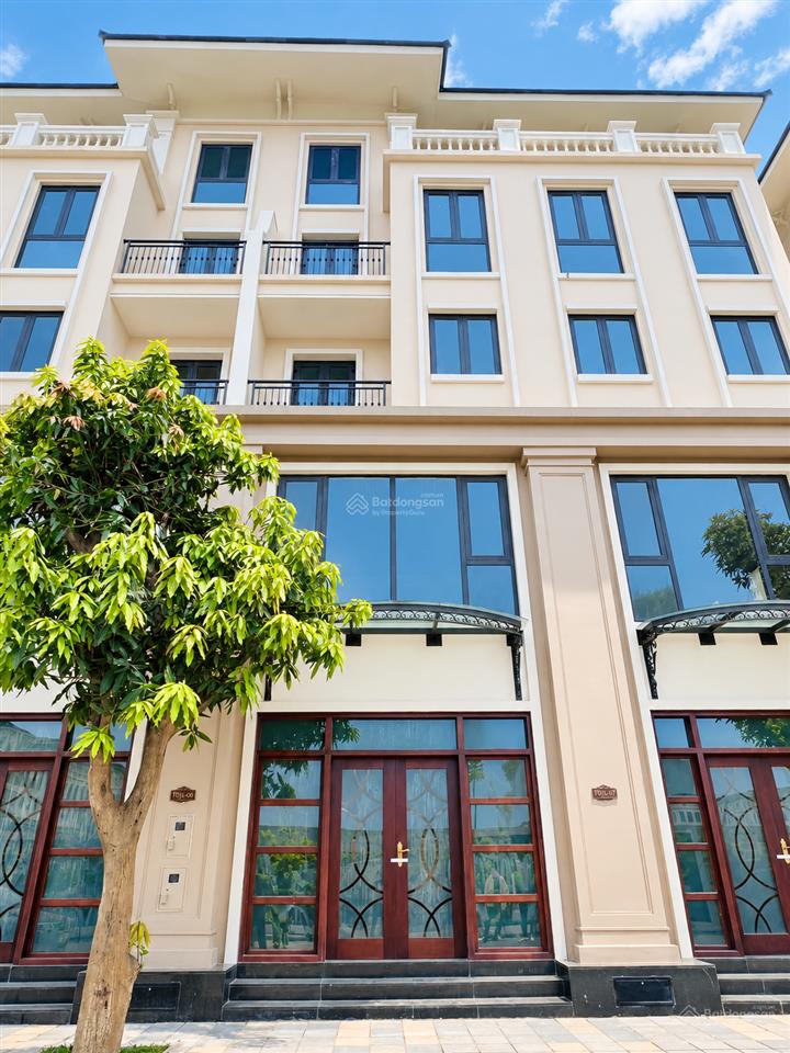 Bán liền kề 75m , có sổ view trực diện chung cư giá 12,5 tỷ