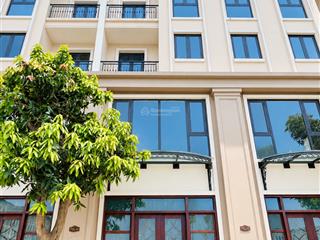 Bán liền kề 75m , có sổ view trực diện chung cư giá 12,5 tỷ