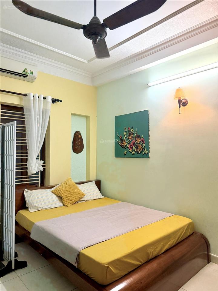 Studio 2 cửa sổ trời  gần sân bay tân sơn nhất  chỉ 5,4 triệu