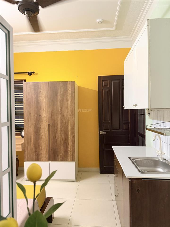 Studio 2 cửa sổ trời  gần sân bay tân sơn nhất  chỉ 5,4 triệu