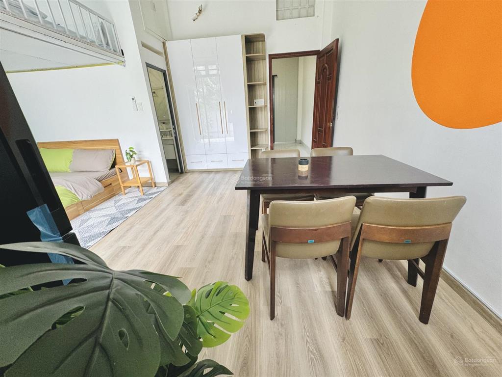 Phòng studio ban công siêu rộng  cho nuôi mèo  tách bếp  chỉ 6,x triệu  gò vấp