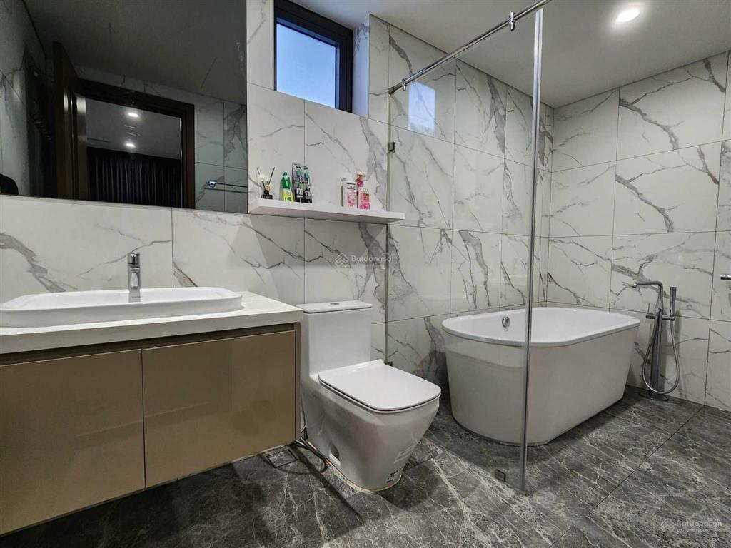 Cho thuê quỹ căn hộ studio, 2 pn, 3 pn, shophouse, shop chân đế the matrix one ( 0587 899 ***)