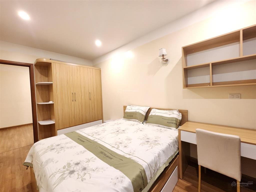 Cho thuê căn hộ ct8  the emerald 4 ngủ full nội thất cao cấp