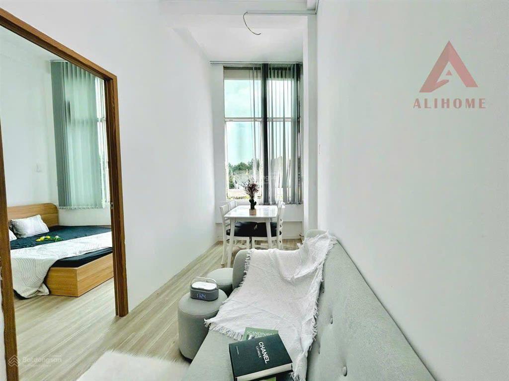 Cho thuê gấp 41 trần quốc hoàn, 9,2 triệu, 50 m2, 2pn, 1wc, full nội thất