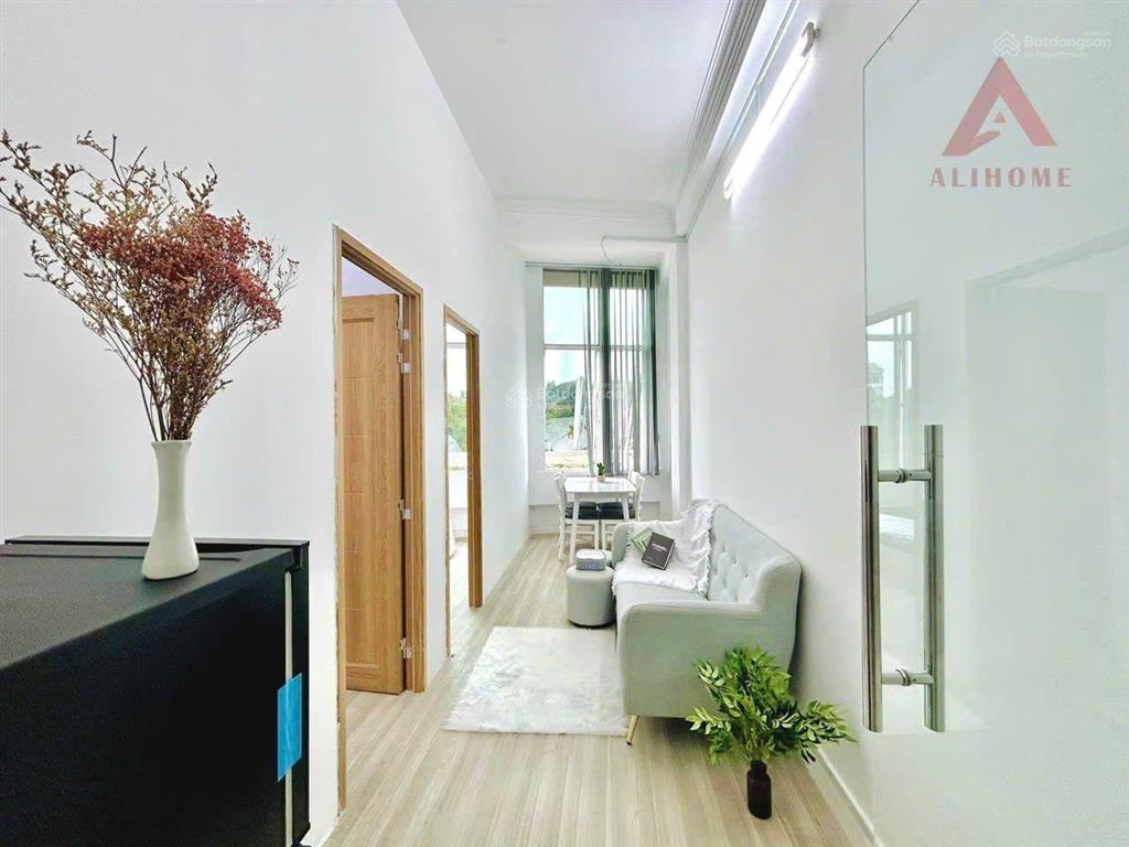 Cho thuê gấp 41 trần quốc hoàn, 9,2 triệu, 50 m2, 2pn, 1wc, full nội thất