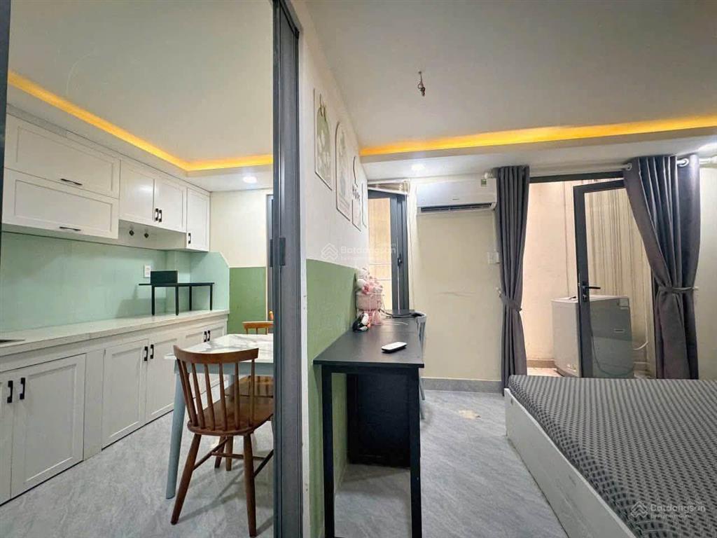 Cho thuê căn hộ dịch vụ 1pn, 1vs tại yên thế, p.2, q.tân bình, 7,5 triệu, 30m2 đẹp, tiện ích