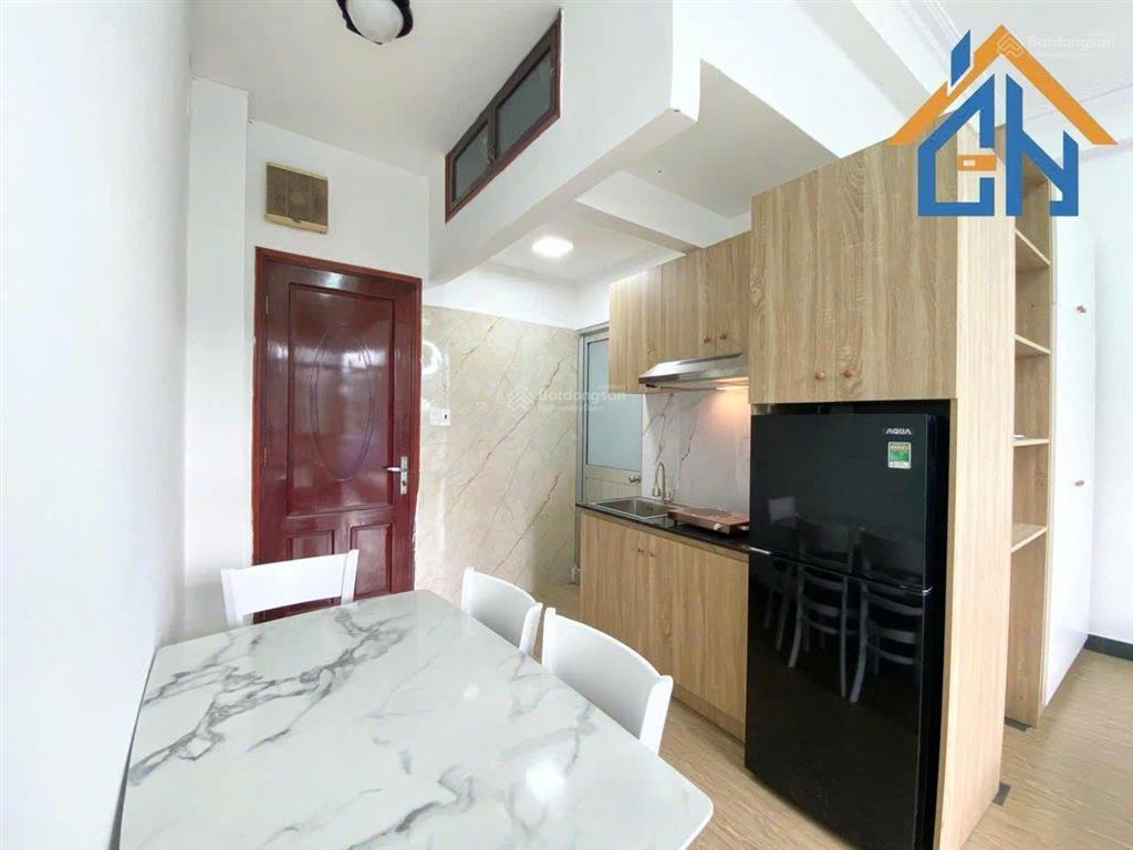Cho thuê nhà trọ 41 trần quốc hoàn, 7,5 triệu, 28m2, view đẹp, giá siêu hời