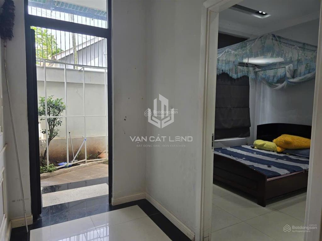 Bán toàn bộ khu nhà đất 502m2/600m2 nhà 1 trệt 2 lầu + dãy phòng trọ + homestay 10,5 tỷ