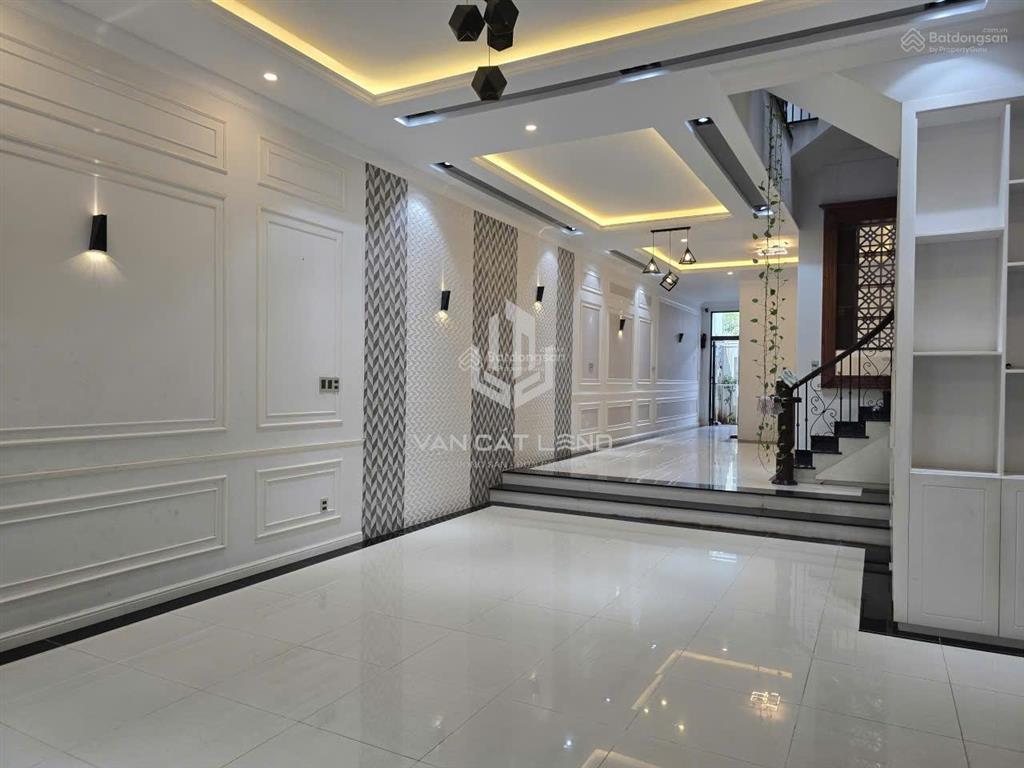 Bán toàn bộ khu nhà đất 502m2/600m2 nhà 1 trệt 2 lầu + dãy phòng trọ + homestay 10,5 tỷ