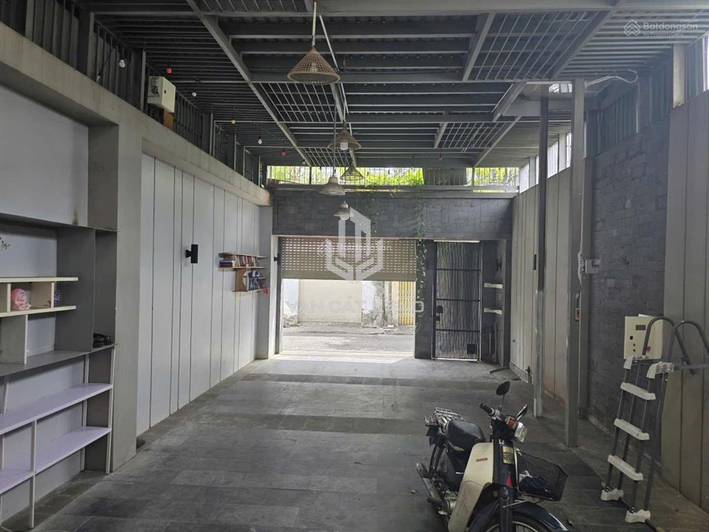Bán toàn bộ khu nhà đất 502m2/600m2 nhà 1 trệt 2 lầu + dãy phòng trọ + homestay 10,5 tỷ