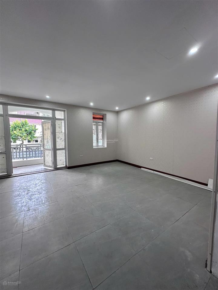 Chỉ 20 triệu/tháng  thuê được ngay nhà nguyên căn khu a geleximco đã hoàn thiện