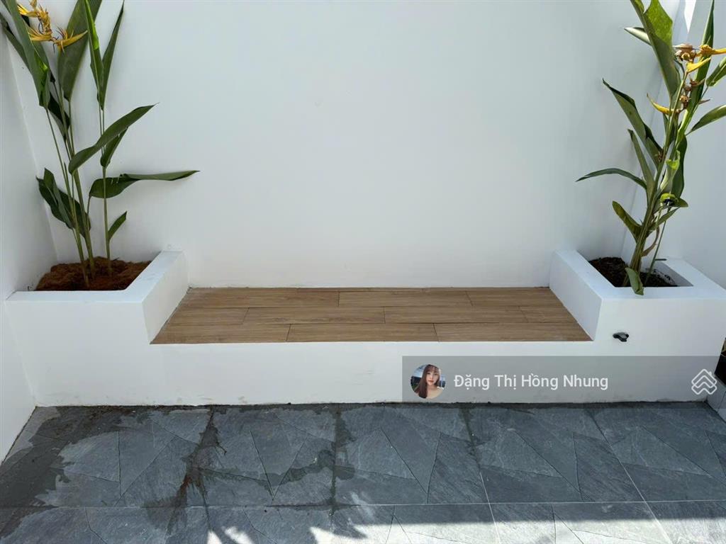 1.1 tỷ dọn vô ở liền mặt tiền nhựa 2pn sát bên ql22b