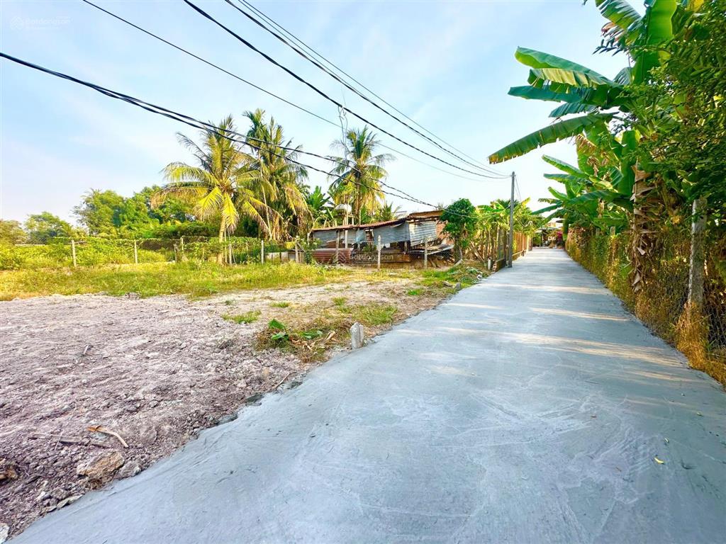 490tr, gần bên ủy ban phường gia lộc 5x18m có thổ cư đường bê tông