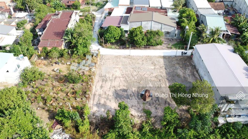 560 triệu, đất full thổ đường thông ấp 5 bàu đồn, đường bê tông cách đt 782 chỉ 200m