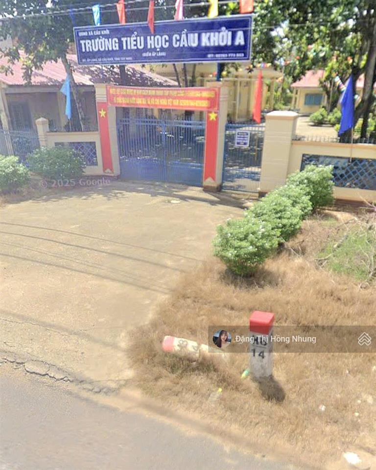 230trgần trường tiểu học cầu khởi 5x33m full thổ đường ô tô