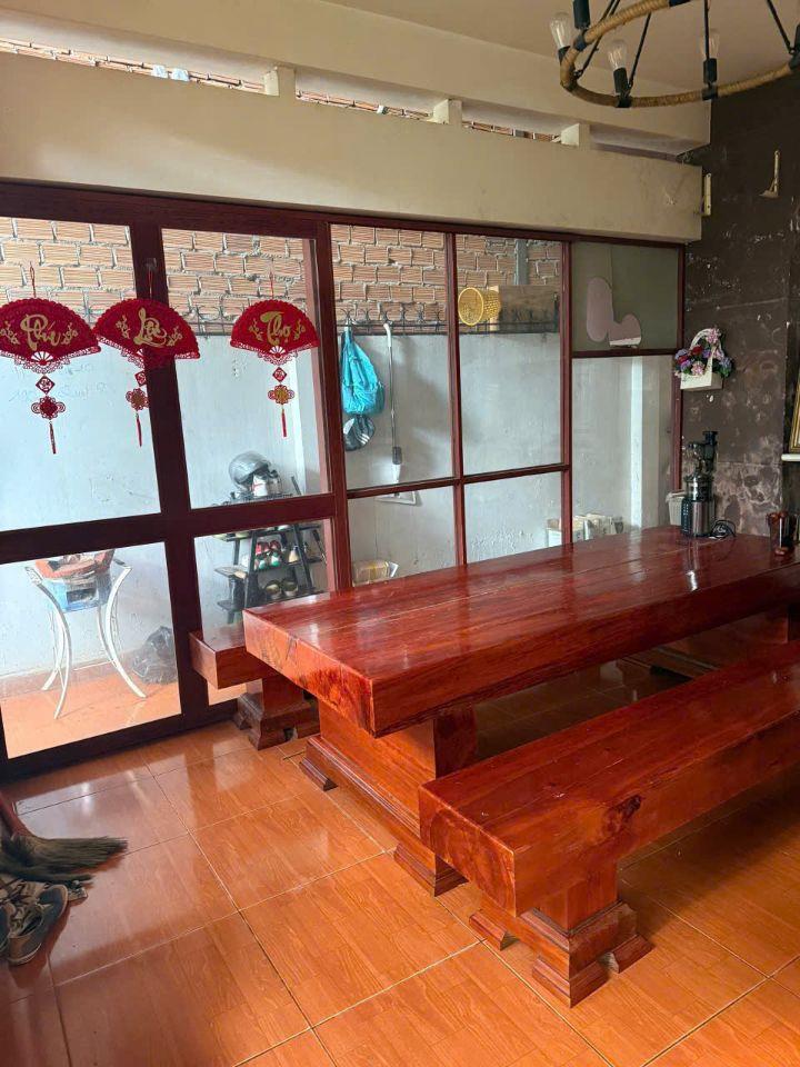 Bán nhà mặt tiền nhựa chính trung tâm đức trọng, lâm đồng