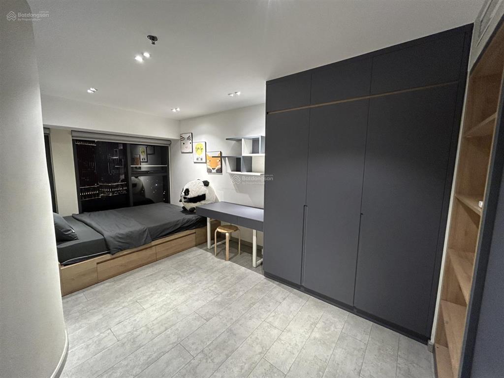 Chính chủ cho thuê căn duplex pentstudio 2 ngủ 95m2 đầy đủ nội thất vào ở ngay
