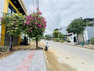 Đất khu đô thị hoà quý, đường 7.5m trung hoà 1 vị trí đẹp (110m2)