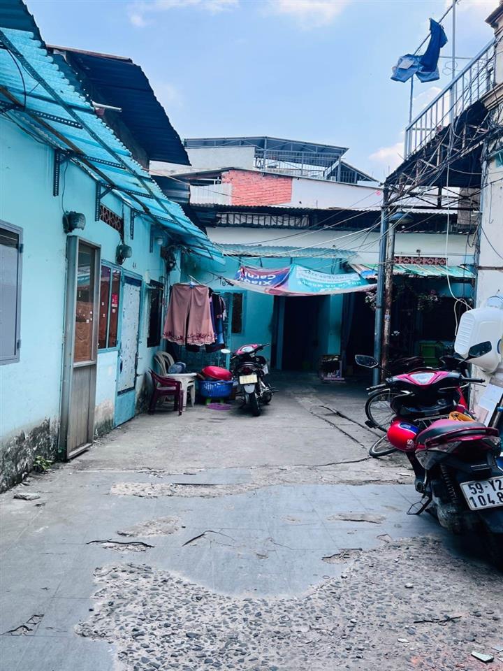 [H2608*] Đất Nở Hậu Khủng 21m Sát ĐH Văn Lang Dòng Tiền 230Tr/Th, 10x Tỷ