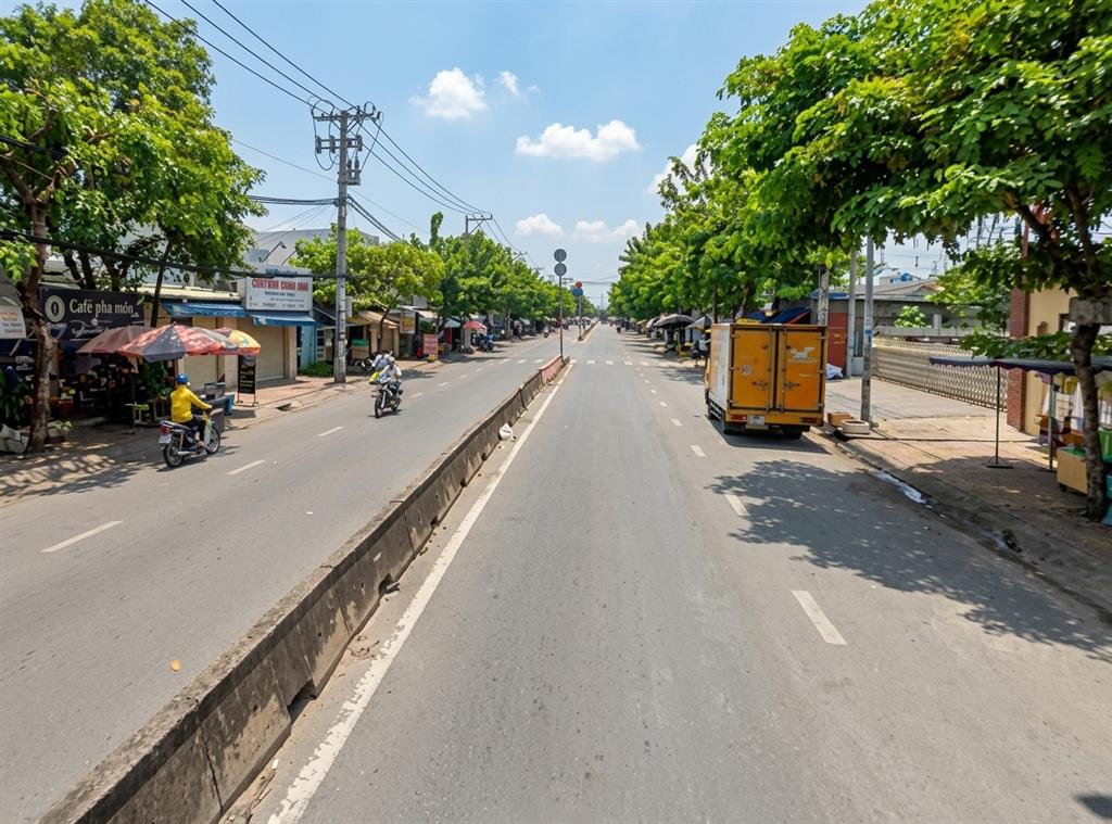 [H2638*] Nhà Mặt Tiền Có Dòng Tiền 42Tr/Tháng Sát Chợ Đầu Mối – Giá 29.x Tỷ