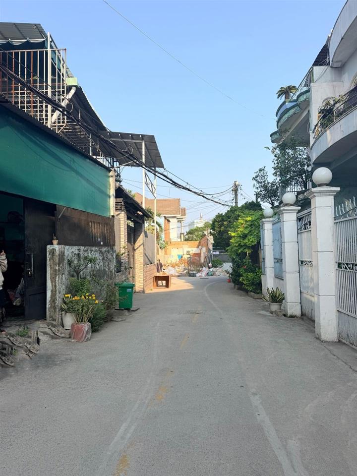 H2696* ĐẤT XƯỞNG 155M2 VUÔNG A4 SÁT PM QUANG TRUNG  6.x TỶ
