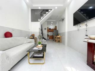 H2879  Nhà vuông A4 có ST sát chợ An Nhơn - Giá 3.x tỷ