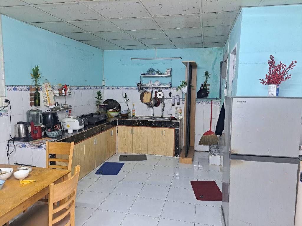 [H2891*] Nhà 2 tầng nở bụng 8m cạnh Chợ Hóc Môn – Giá 2.x tỷ