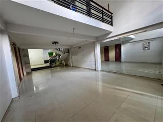 H3028* Nhà 5T Giá Rẻ Có Sân Đỗ Ô Tô sát Cầu Trường Đai, Giá 8.x Tỷ