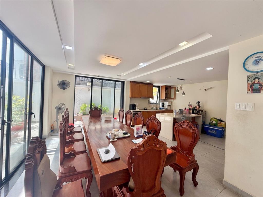 [H3057*] Biệt thự sân vườn Đ. 8m cạnh Chợ Hiệp Bình Chánh Giá Rẻ 21.x Tỷ