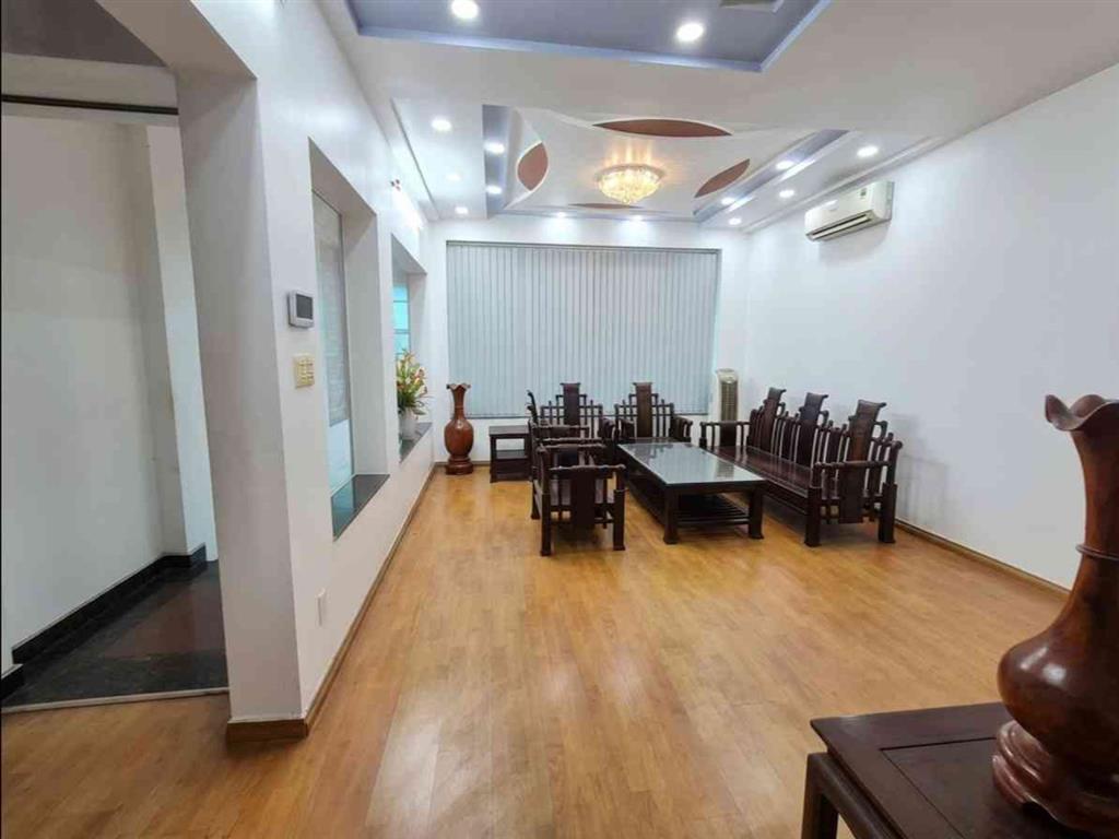 K2758* Nhà mới 4 tầng khu phân lô sát UBND Q12 cũ, giá 9.x tỷ