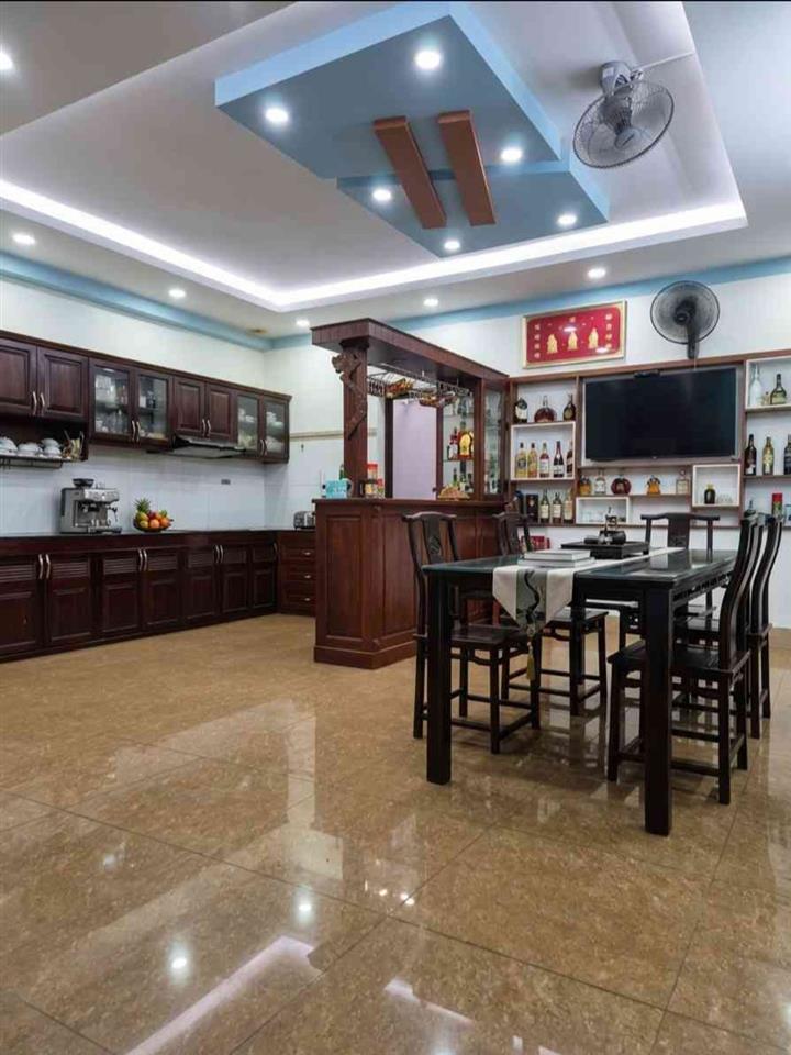 K2758* Nhà mới 4 tầng khu phân lô sát UBND Q12 cũ, giá 9.x tỷ