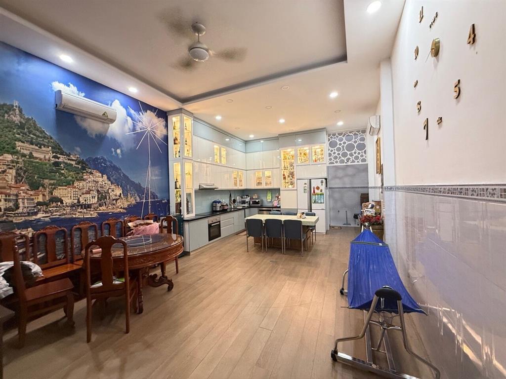 [K3024*] Nhà 3T ô tô ngủ trong nhà N.Hậu gần Emart Phan Huy Ích - Giá 9.x tỷ