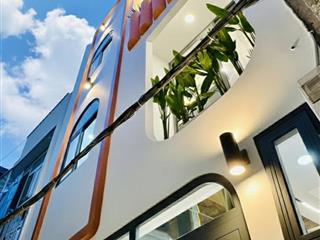 T2101 🔥 nhà Hoàng Hoa Thám Bình Thạnh, SHR, Vuông, 3 tầng, 3.x tỷ