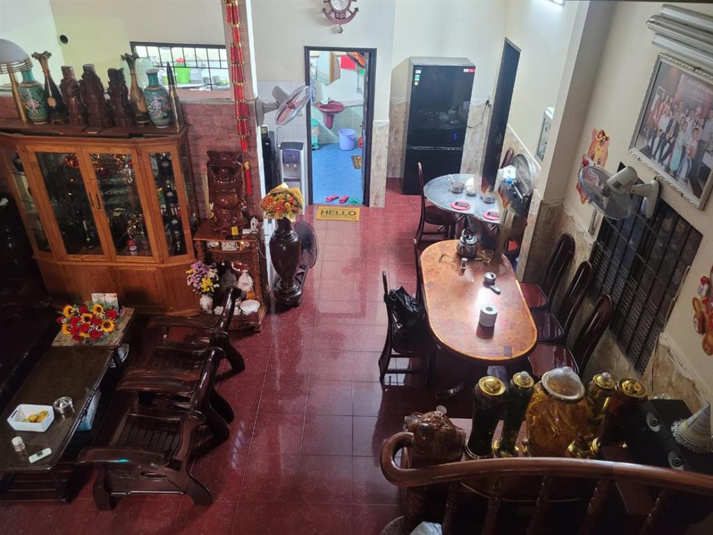 [T2621] Nhà 4 tầng nở hậu khủng sát ĐH Văn Lang giá tốt 21.x tỷ