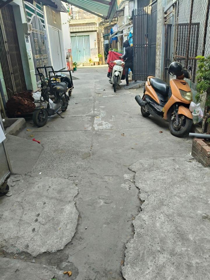 T2697* ĐẤT ĐẸP NGANG 5M SÁT CHỢ LẠC QUANG TIỆN XÂY MỚI  5.x TỶ