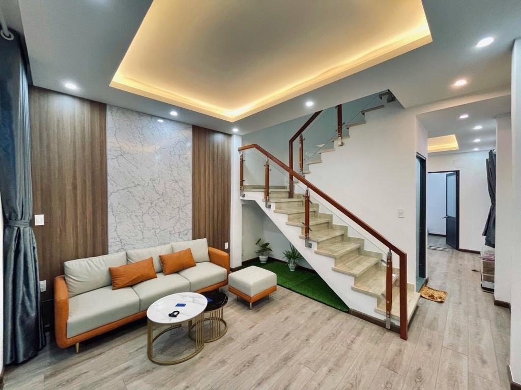 T2845* Lô Góc Mới sát Vincom Quang Trung 5.x Tỷ