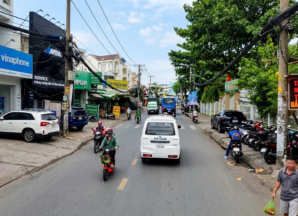 [T2963*] MT PHẠM VĂN CHIÊU 3 tầng gần CHỢ XÓM MỚI - 13.x TỶ