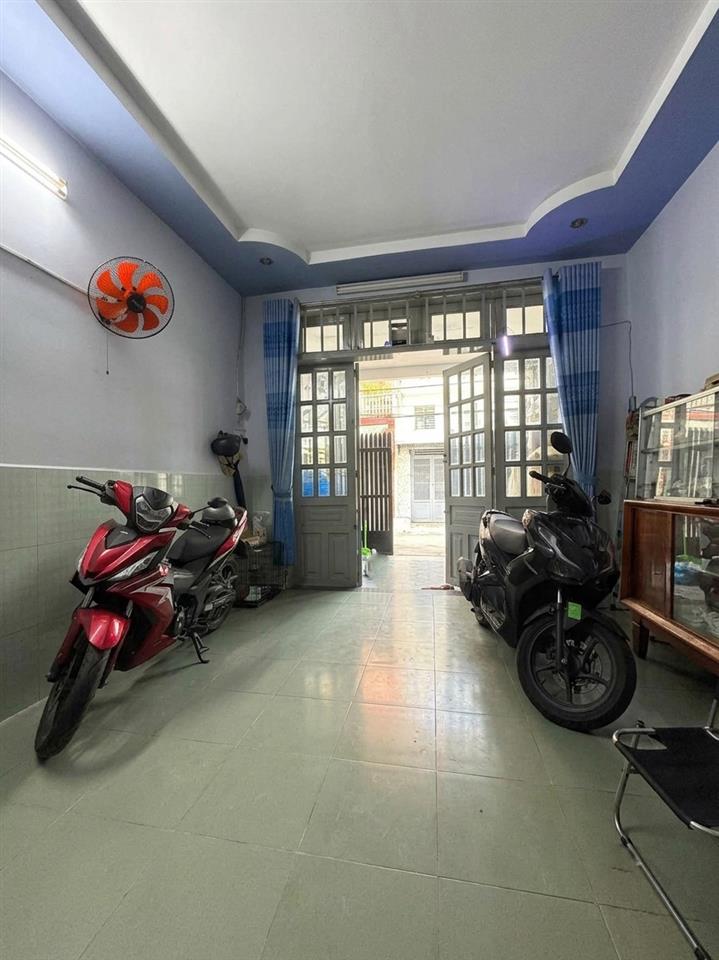 T2969* DT KHỦNG 413M2 HXH NÉ THỐNG NHẤT - GIÁ 2X TỶ