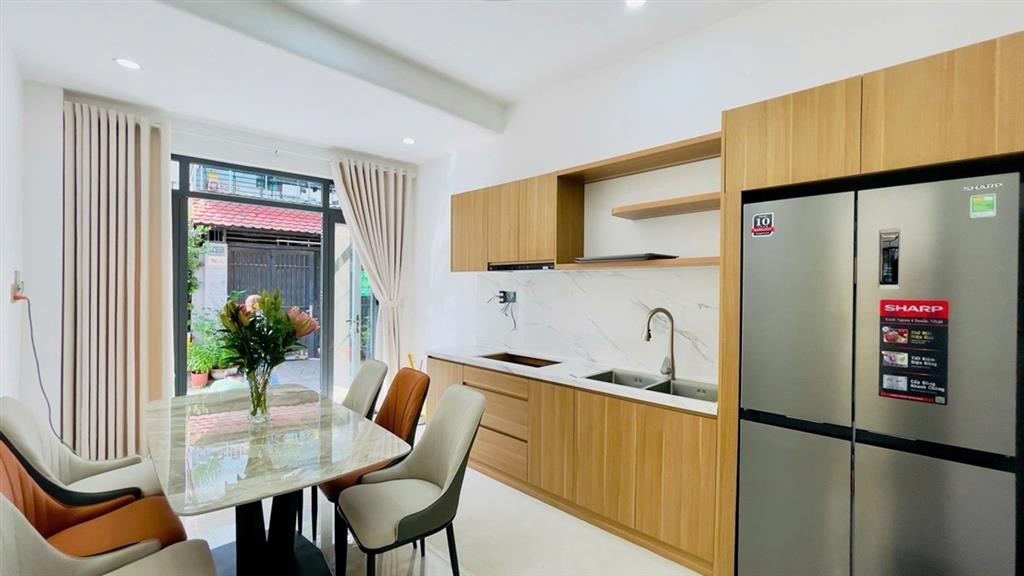 T3017* Nhà M.Tiền N.Hậu K.Doanh gần Bùi Quang Là, 8.x tỷ
