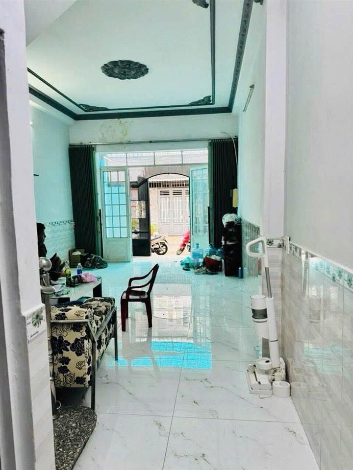 T3029  Nhà 3T Giá Rẻ Đường  6m Thông cạnh Chợ Thạch Đà, Giá 6.x Tỷ