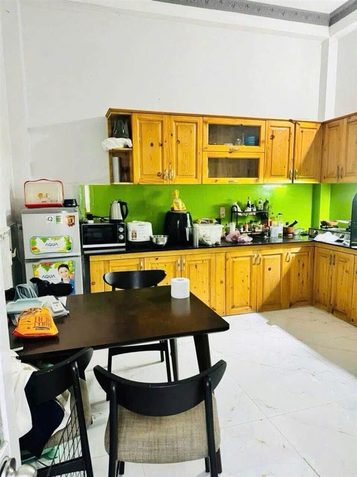 T3029  Nhà 3T Giá Rẻ Đường  6m Thông cạnh Chợ Thạch Đà, Giá 6.x Tỷ