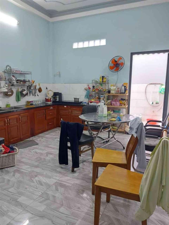 [T3041] Nhà 4 tầng vuông A4 sát Sân Golf Tân Sơn Nhất - Giá 7.x Tỷ