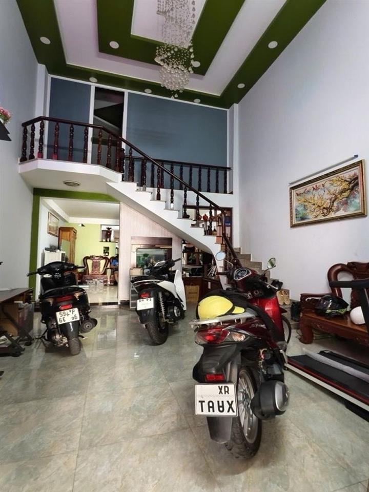 [T3058] Nhà MT Đường  18 Hiệp Bình Chánh sát Gigamall Có Sân Ô Tô Giá Rẻ 9.x Tỷ