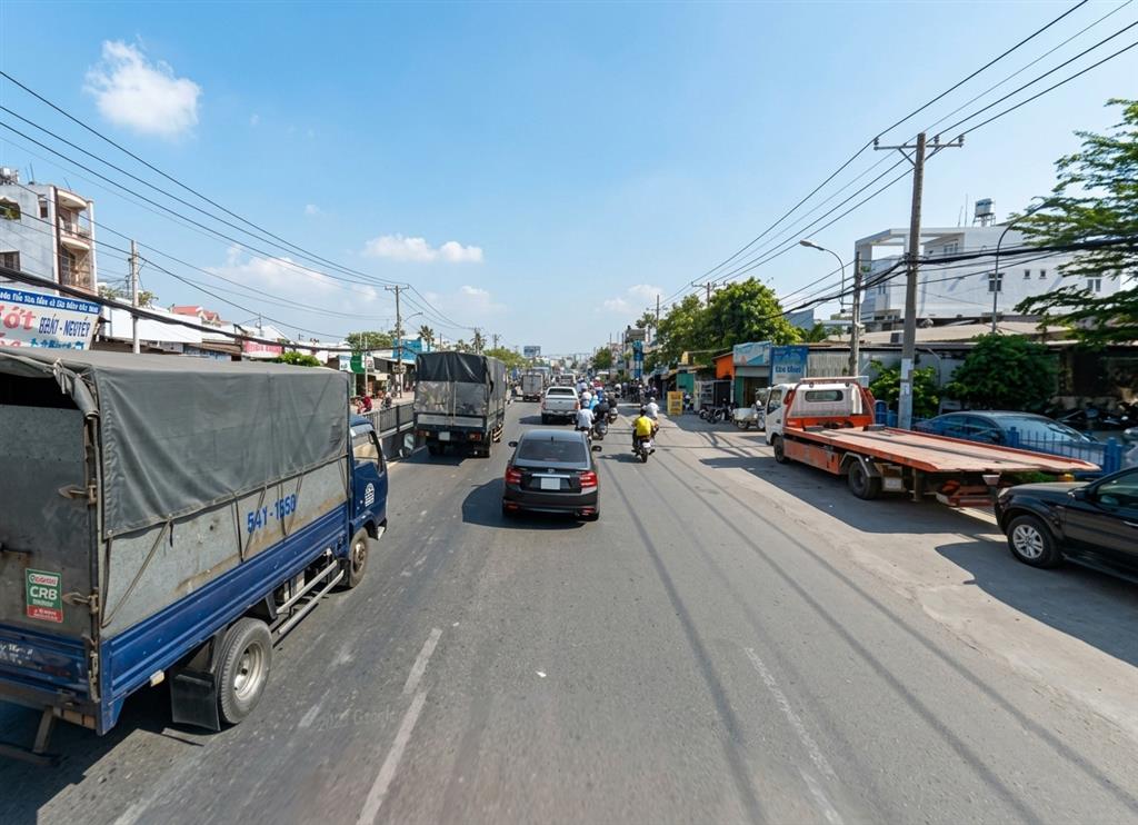 T3082* Hiếm M.Tiền QL13 Hiệp Bình Đất vuông vức gần Đ.Học Luật 2 Giá 10x Tỷ