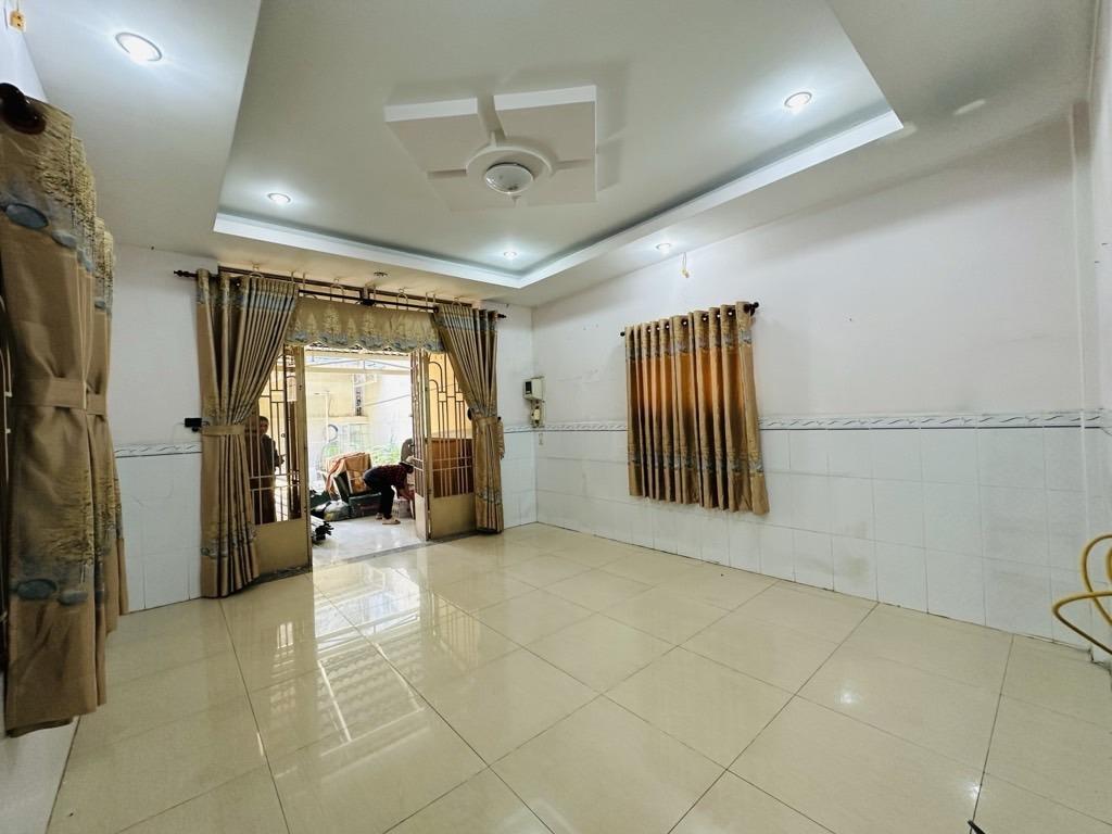 T3164 🔥🔥 GIẢM SẬP SÀN NHà Nở hậu 1/ Bạch Đằng Nhỉnh 13.x Tỷ