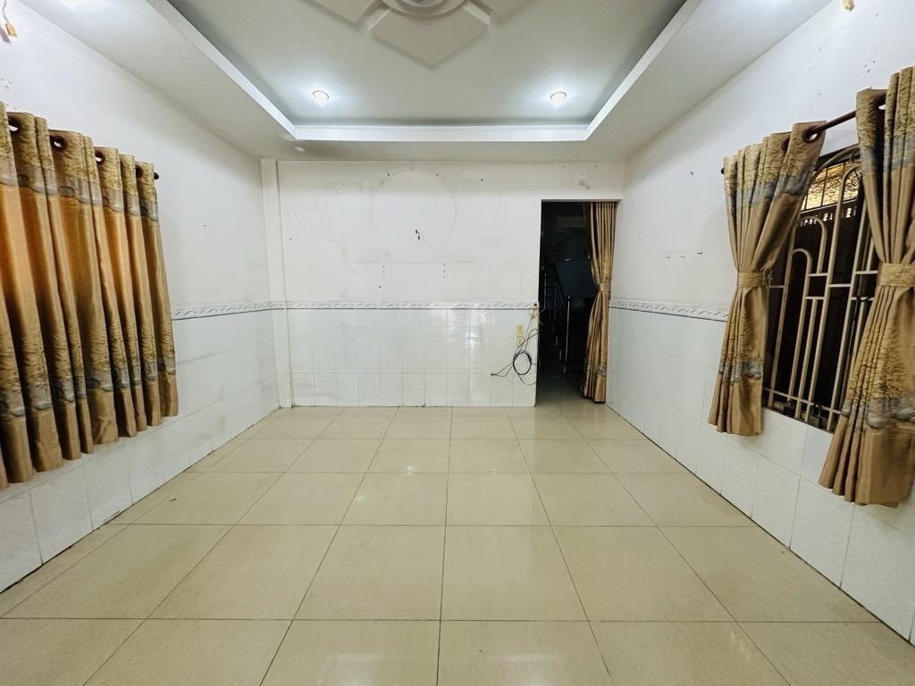 T3164 🔥🔥 GIẢM SẬP SÀN NHà Nở hậu 1/ Bạch Đằng Nhỉnh 13.x Tỷ
